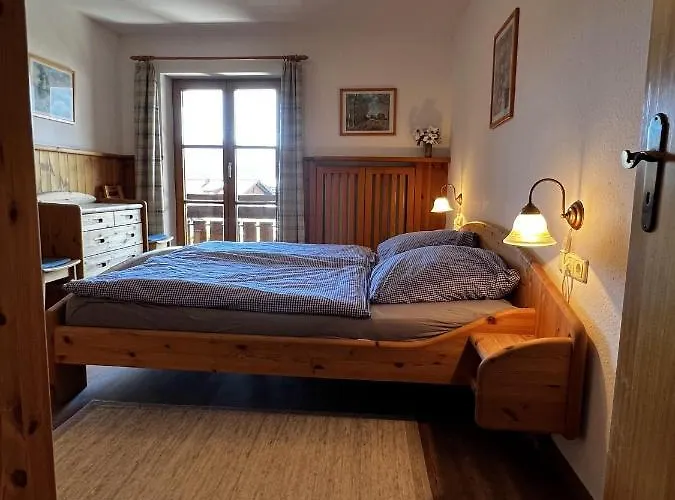 Bergidyll - Kapellenblick *